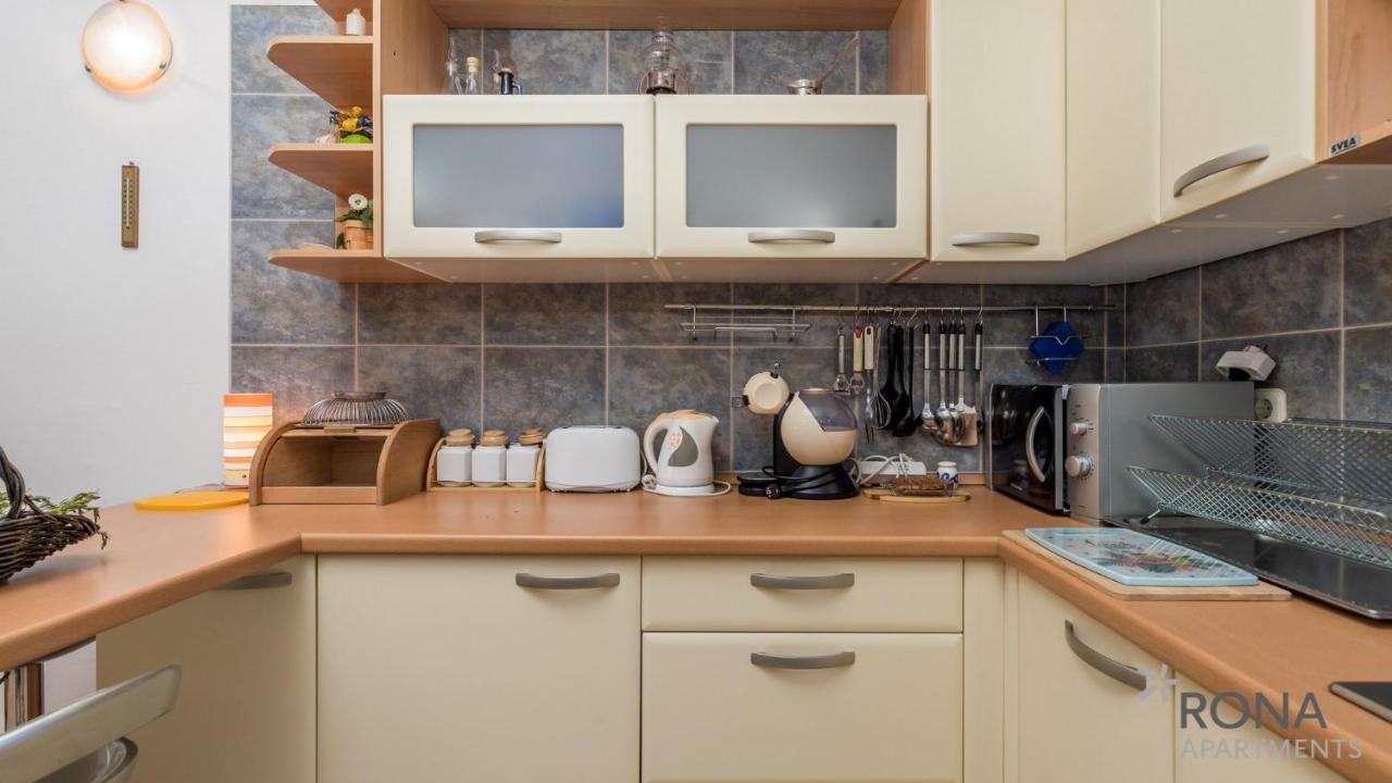 Rona Apartment Aurora Novalja Zewnętrze zdjęcie